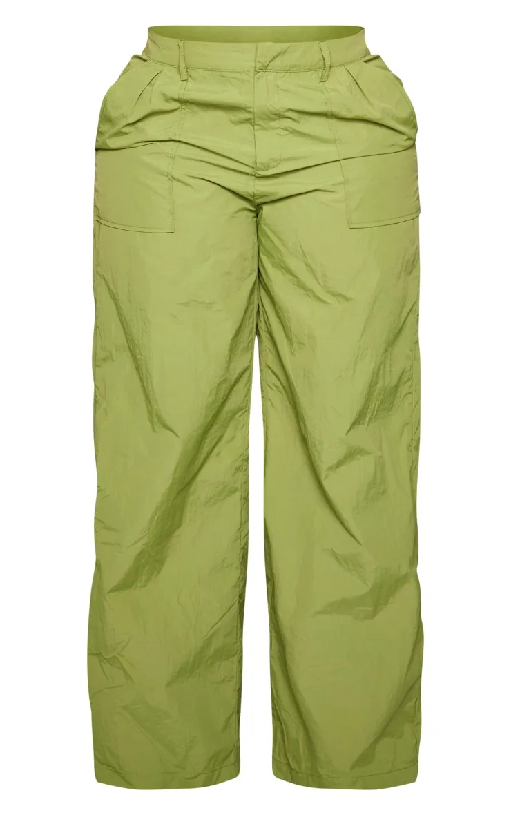 Shape Pantalon large léger style parachute vert olive